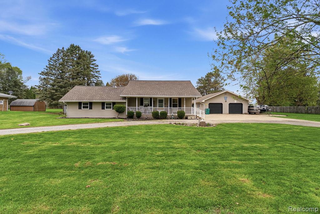 4246 South Durand Road Durand, MI 48429 - Photo 2 of 46 Gallery Image 2