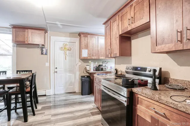 $679,000 | 165 Highway 17, Paramus, NJ 07652