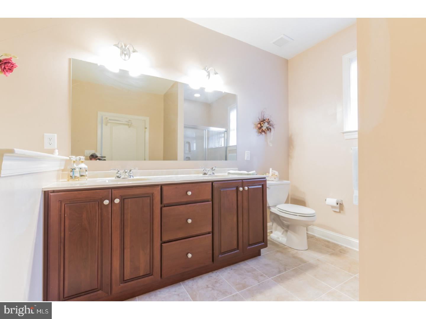 318 Whitestone Road Avondale, PA 19311 - Photo 15 of 25 Master Bathroom
