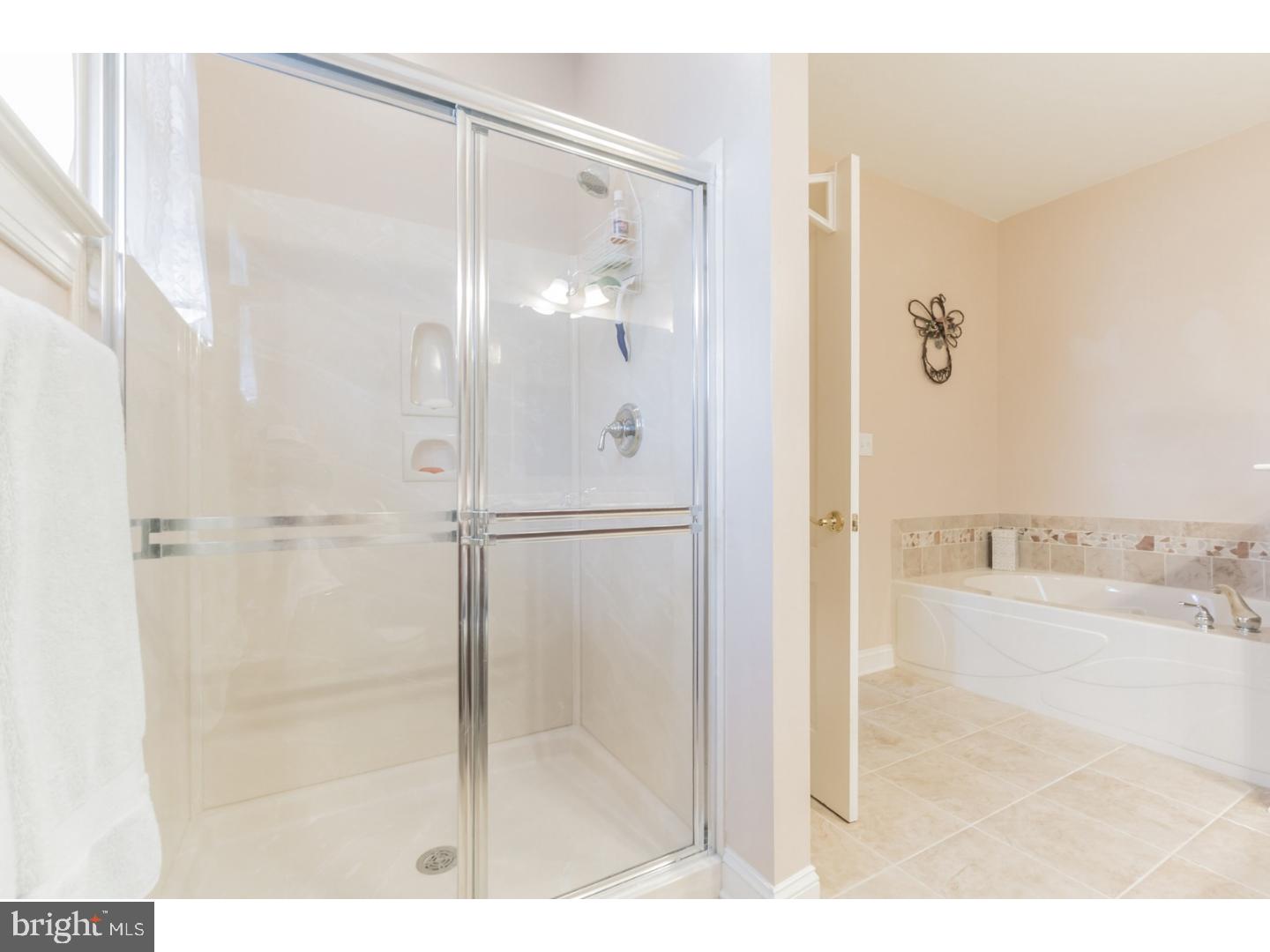 318 Whitestone Road Avondale, PA 19311 - Photo 16 of 25 Master Bathroom