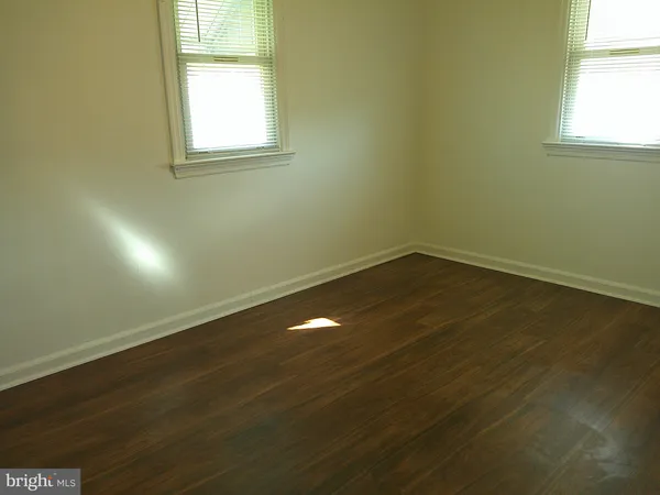 $1,900 | 2904 West 3rd Street, Wilmington, DE 19805