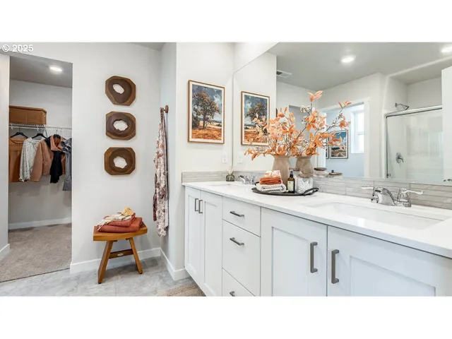 $582,995 | 3510 Southwest Binford Avenue, Gresham, OR 97080