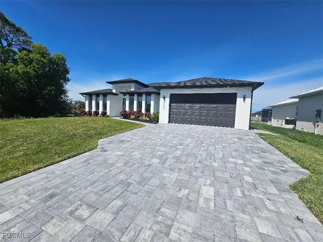$789,000 | 2229 Southwest 32nd Street, Cape Coral, FL 33914