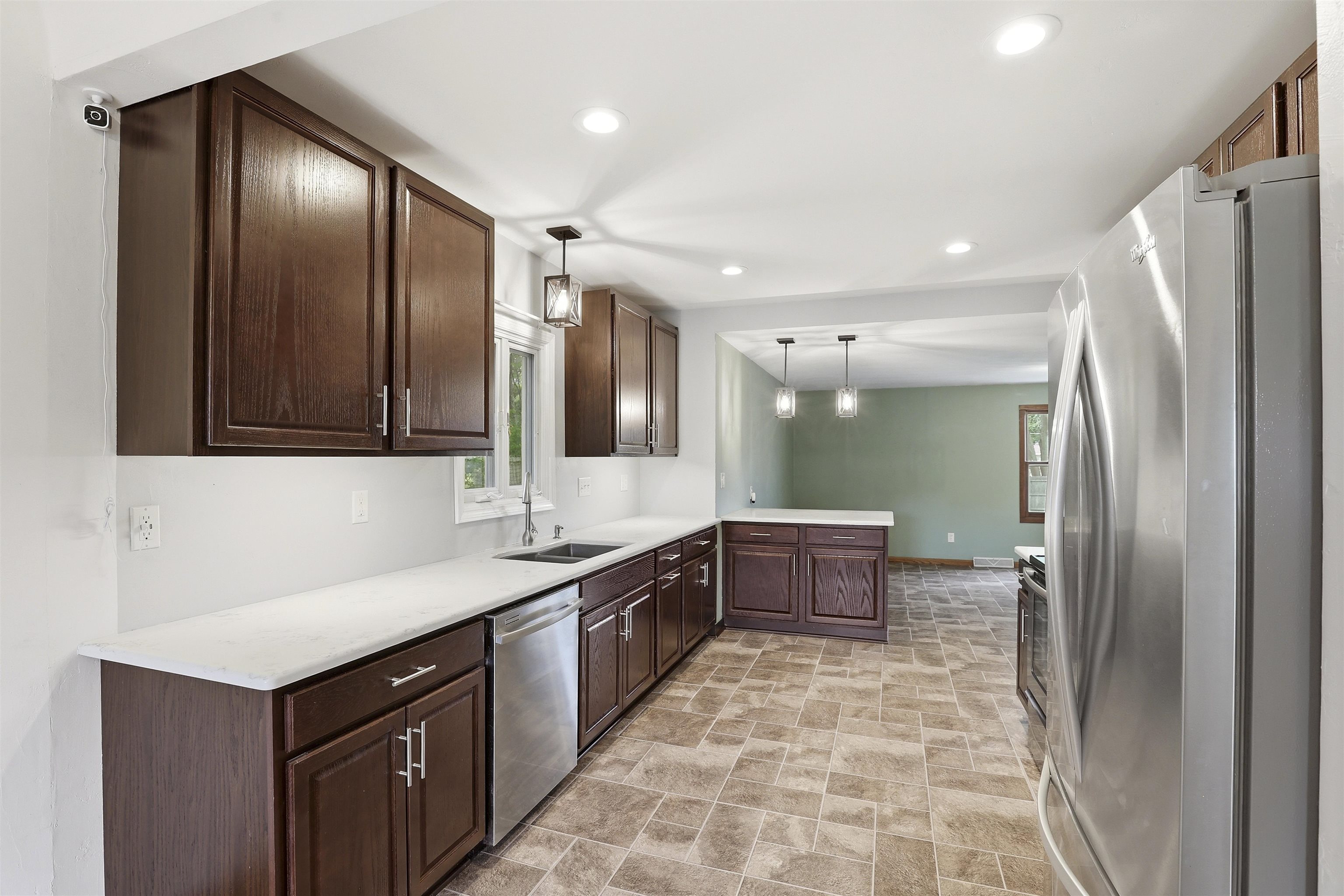 821 South Weimar Street Appleton, WI 54915 - Photo 10 of 37