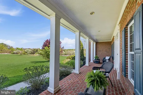 $1,250,000 | 42761 Prairie Merlin Court, Leesburg, VA 20176