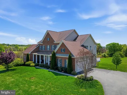 $1,250,000 | 42761 Prairie Merlin Court, Leesburg, VA 20176