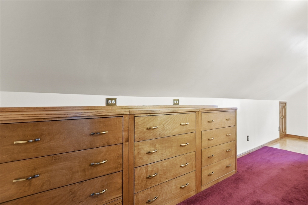 19 Frances Road Woburn, MA 01801 - Photo 26 of 37 Gallery Image 26