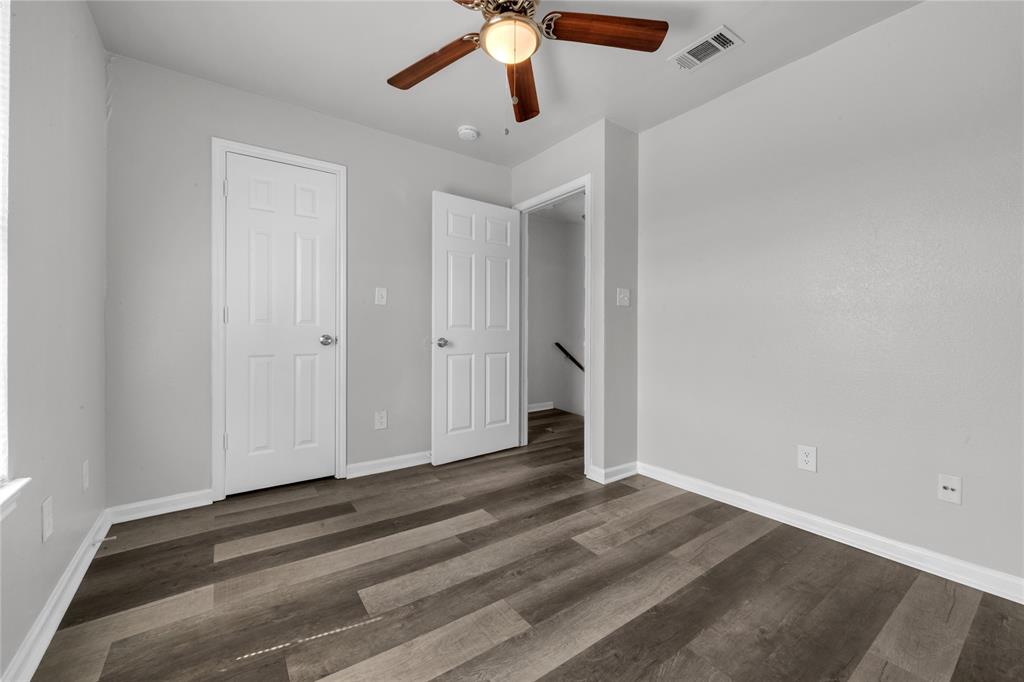 4936 Flamingo Road Fort Worth, TX 76119 - Photo 11 of 14