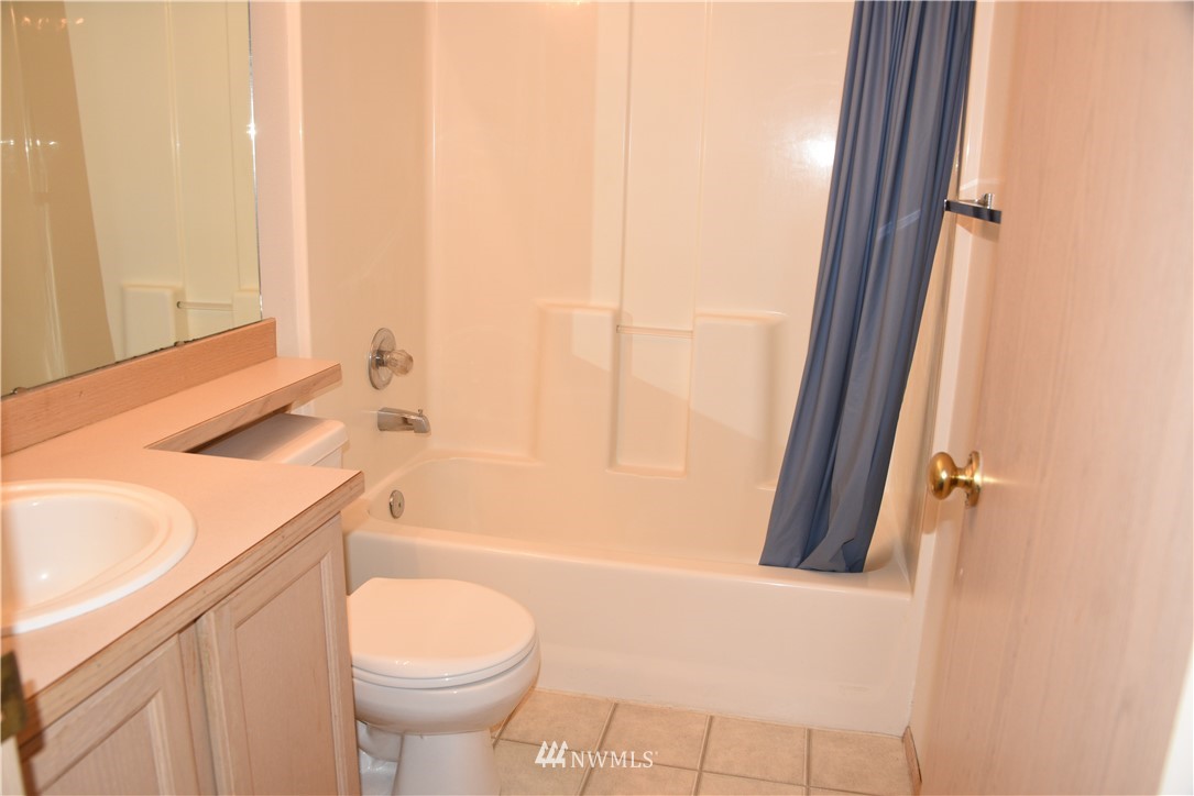 5940 Danials Loop Southeast Lacey, WA 98513 - Photo 19 of 25 Gallery Image 19