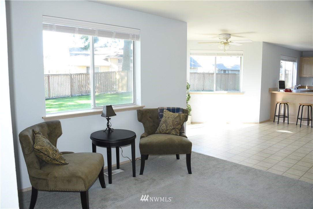 5940 Danials Loop Southeast Lacey, WA 98513 - Photo 6 of 25 Gallery Image 6