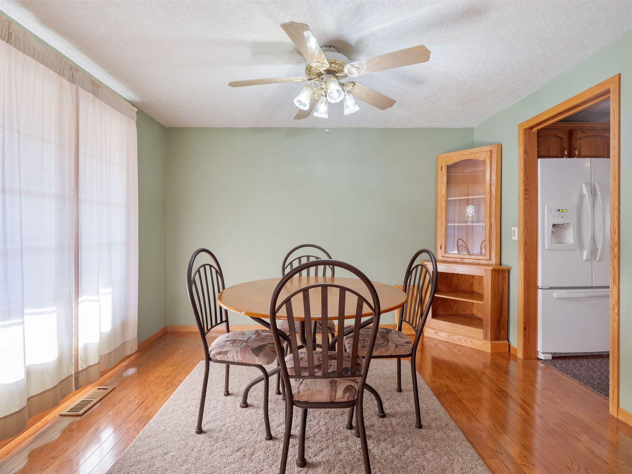 5807 Oak Fall Road Fort Wayne, IN 46845 - Photo 5 of 36
