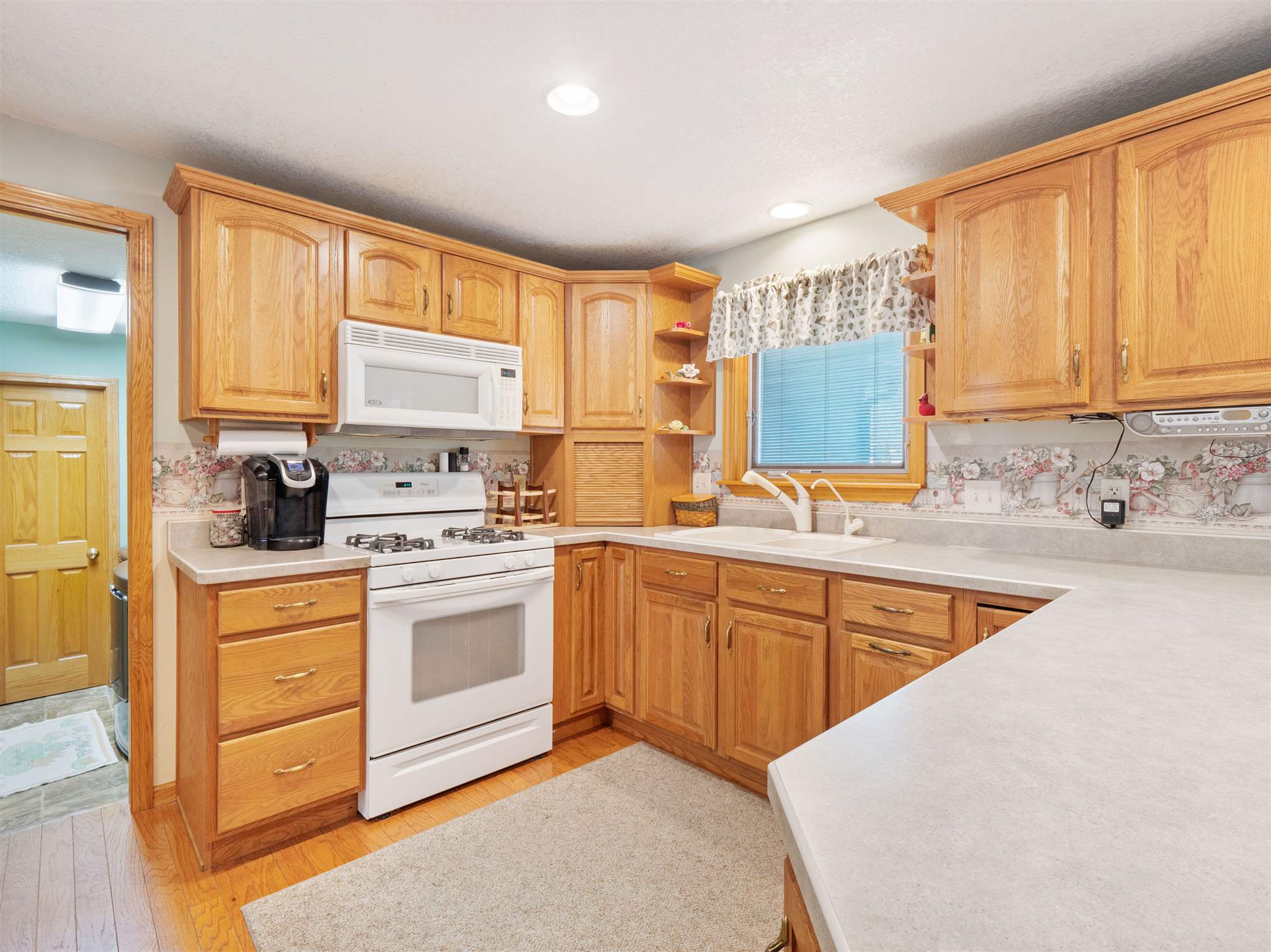 5807 Oak Fall Road Fort Wayne, IN 46845 - Photo 9 of 36