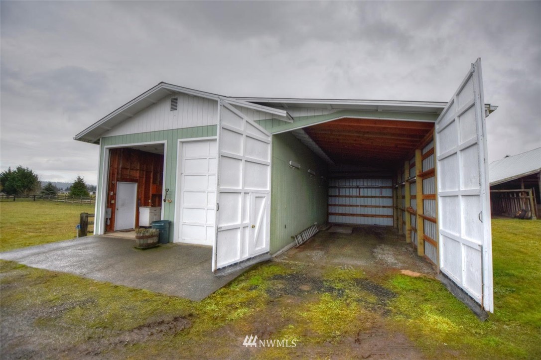 7625 Meridian Road Southeast Olympia, WA 98513 - Photo 17 of 18 Gallery Image 17