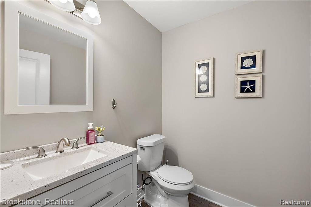 525 Oxford Court Rochester Hills, MI 48307 - Photo 25 of 49