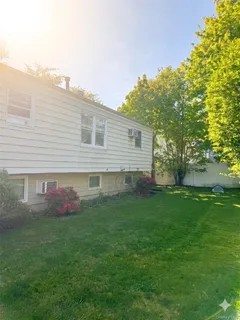 $769,000 | 29 Ripley Drive, Northport, NY 11768