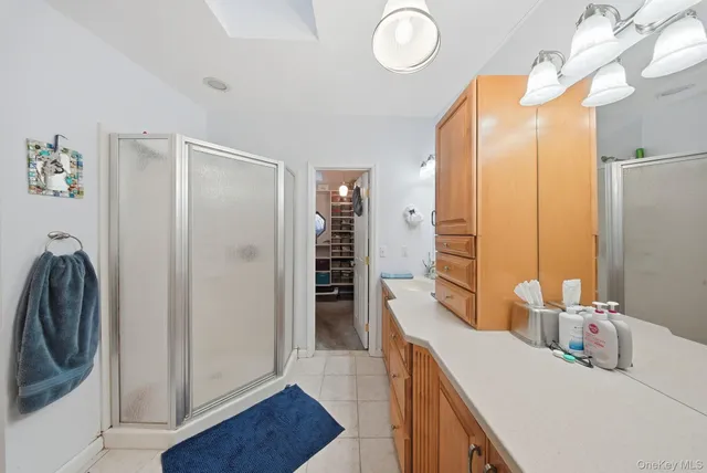 a view of store room with empty racks