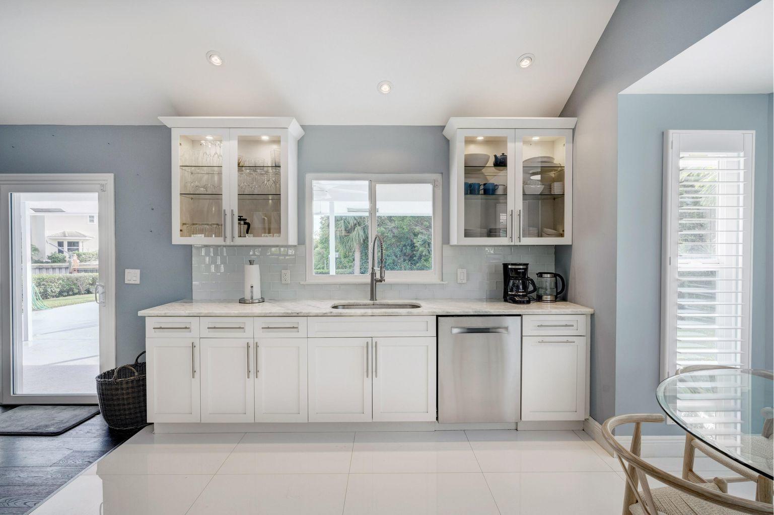 141 Pine Hill Trail West Tequesta, FL 33469 - Photo 16 of 52 PH16