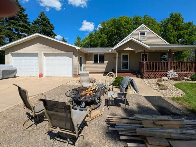 $488,400 | 6045 20th Street Southwest, Montevideo, MN 56265