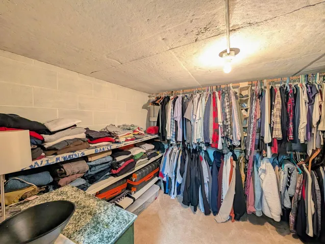 $488,400 | 6045 20th Street Southwest, Montevideo, MN 56265