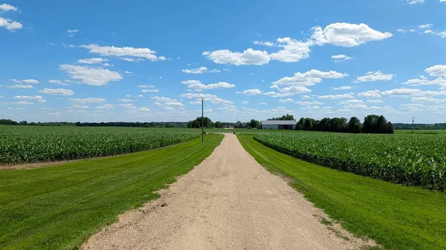 $488,400 | 6045 20th Street Southwest, Montevideo, MN 56265