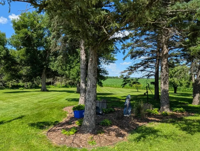 $488,400 | 6045 20th Street Southwest, Montevideo, MN 56265