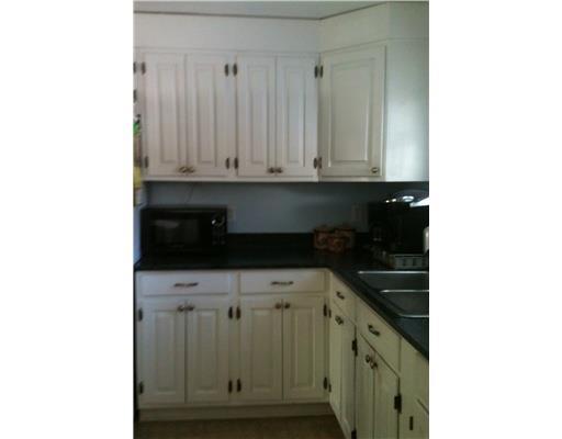 89 Carpenter Road Poland, ME 04274 - Photo 4 of 21 Kitchen.