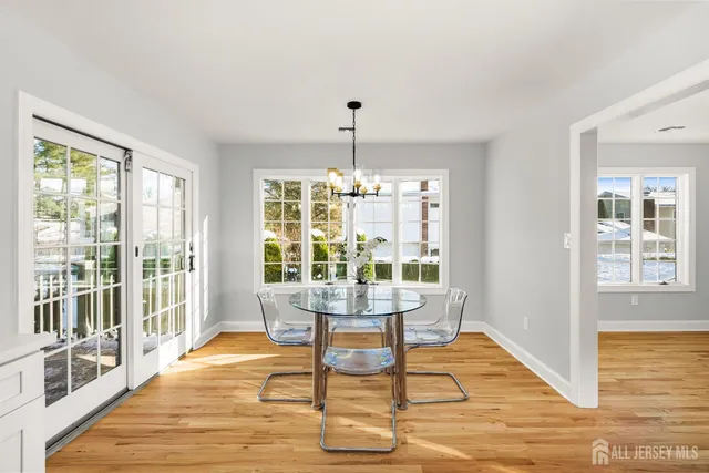 $899,900 | 179 Fleet Avenue, Edison, NJ 08820