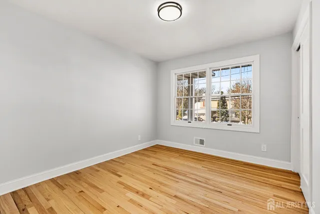 $899,900 | 179 Fleet Avenue, Edison, NJ 08820