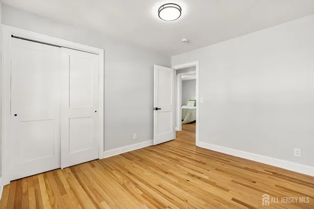 $899,900 | 179 Fleet Avenue, Edison, NJ 08820