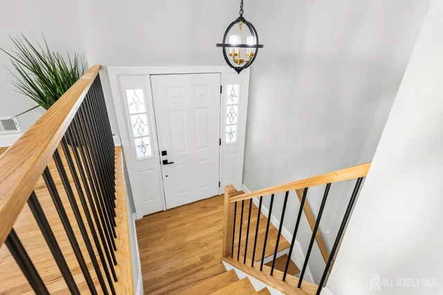 $899,900 | 179 Fleet Avenue, Edison, NJ 08820