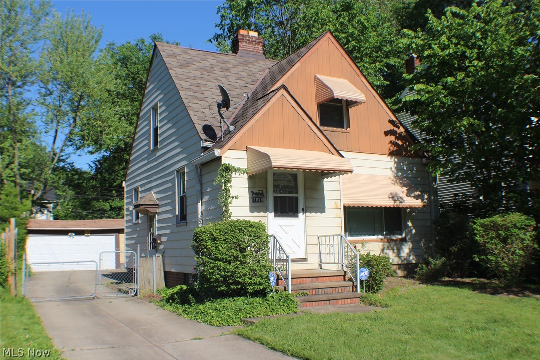 1079 Elbon Road Cleveland Heights, OH 44121 - Photo 1 of 29