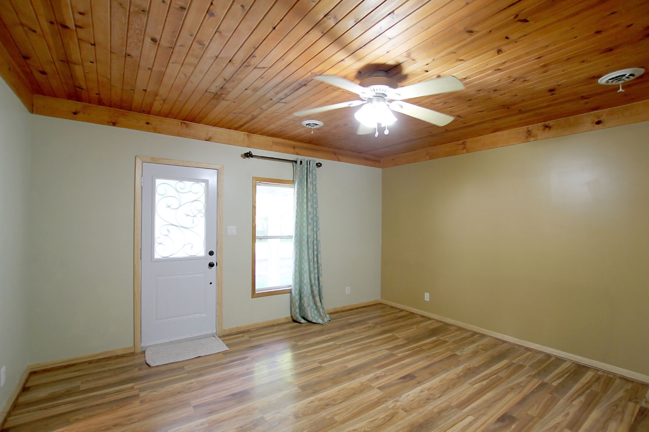 6966 Main St Point Westpoint, IN 47992 - Photo 12 of 30
