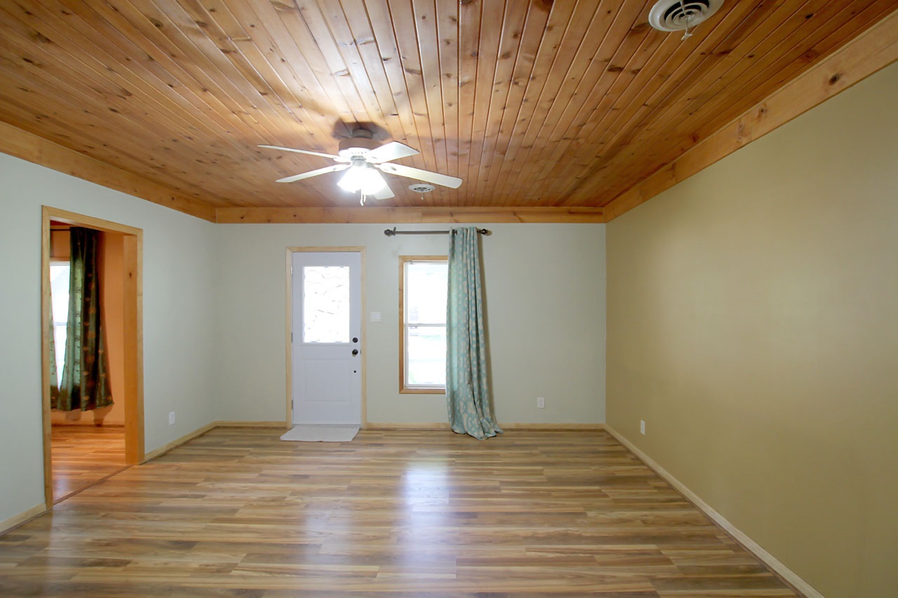 6966 Main St Point Westpoint, IN 47992 - Photo 13 of 30