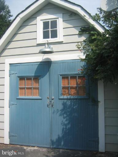 714 West Braddock Road Alexandria, VA 22302 - Photo 15 of 16 Garage 1