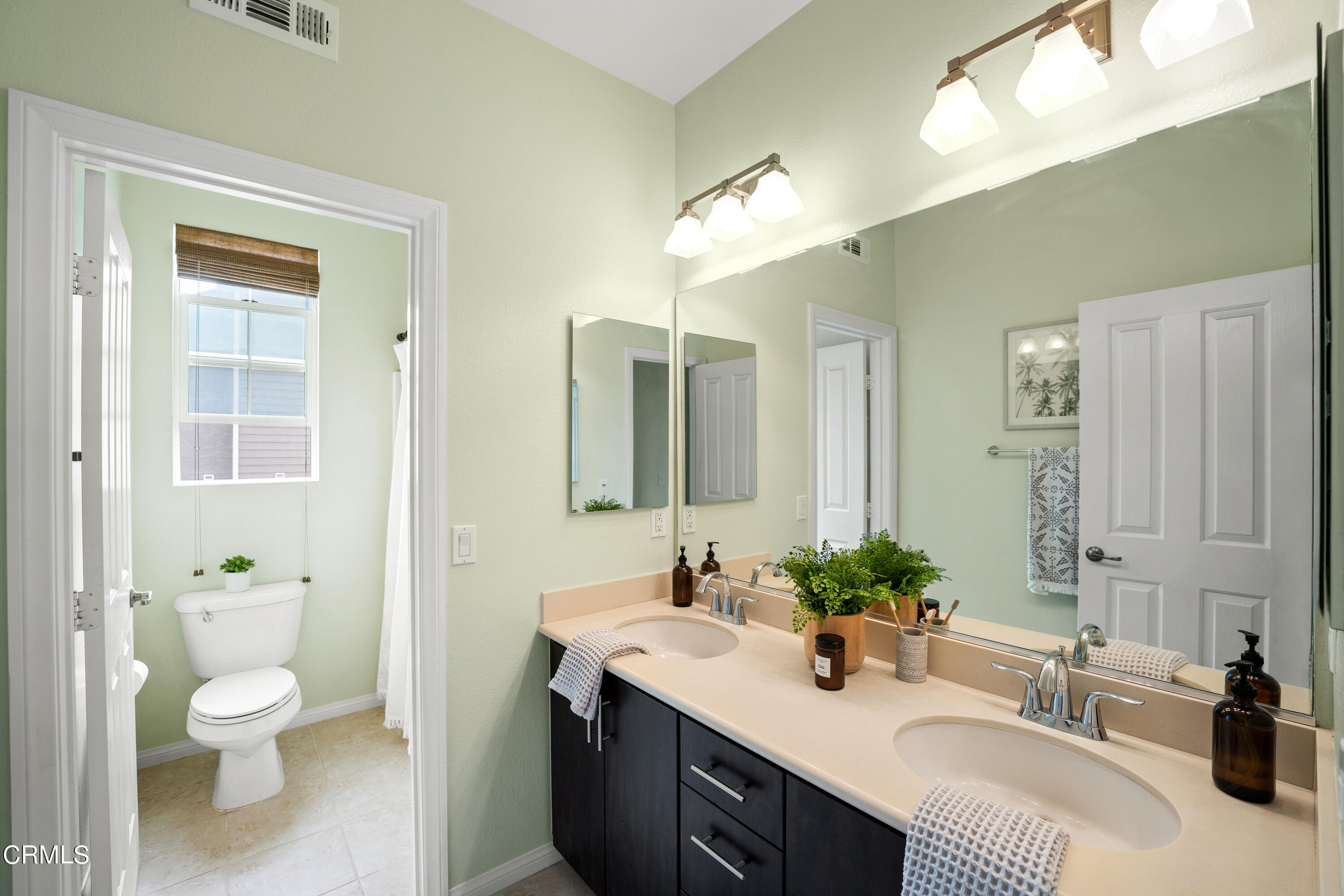 3014 North Oxnard Boulevard Oxnard, CA 93036 - Photo 12 of 20 3014 N. Oxnard Blvd MLS -30