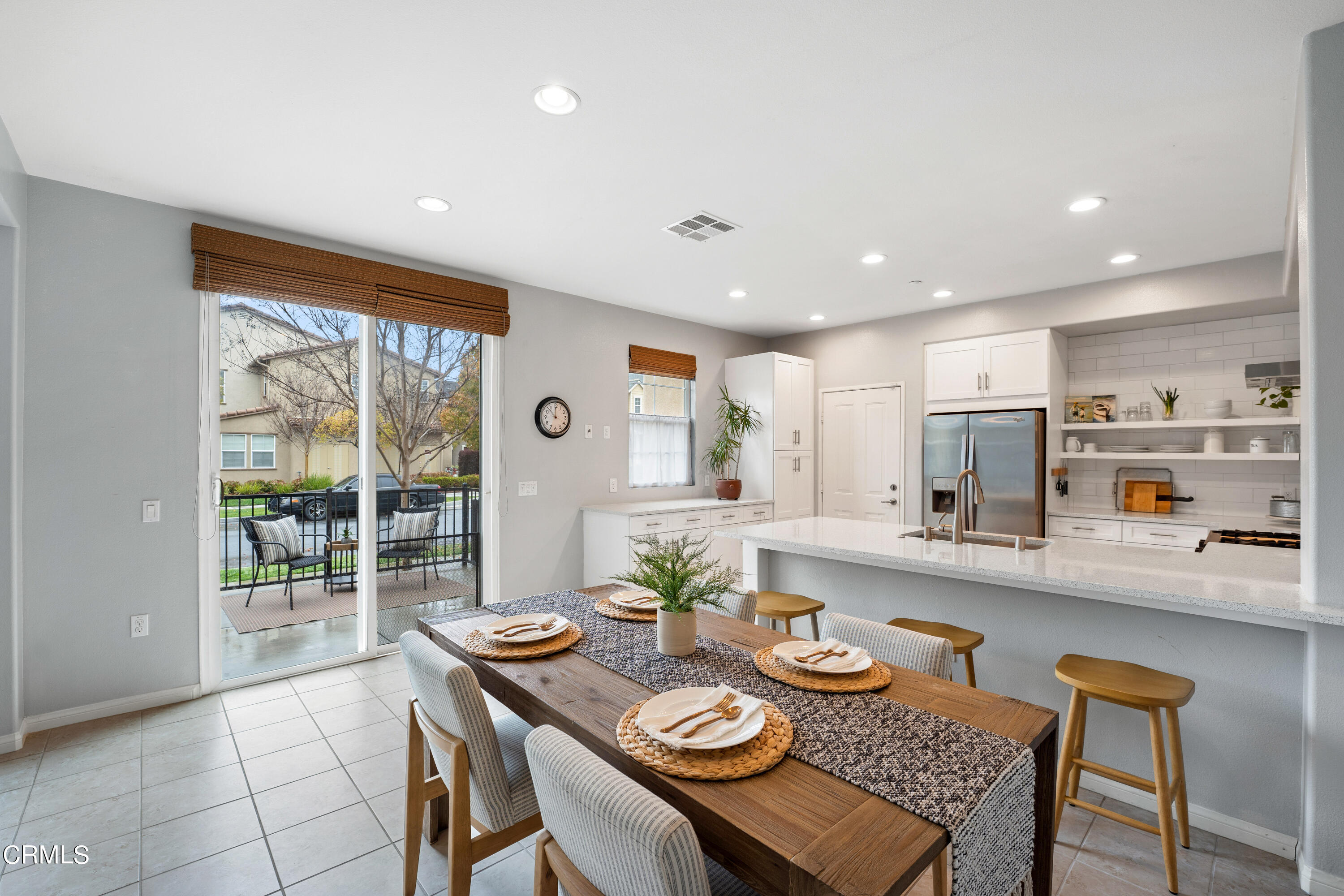 3014 North Oxnard Boulevard Oxnard, CA 93036 - Photo 2 of 20 3014 N. Oxnard Blvd MLS -15