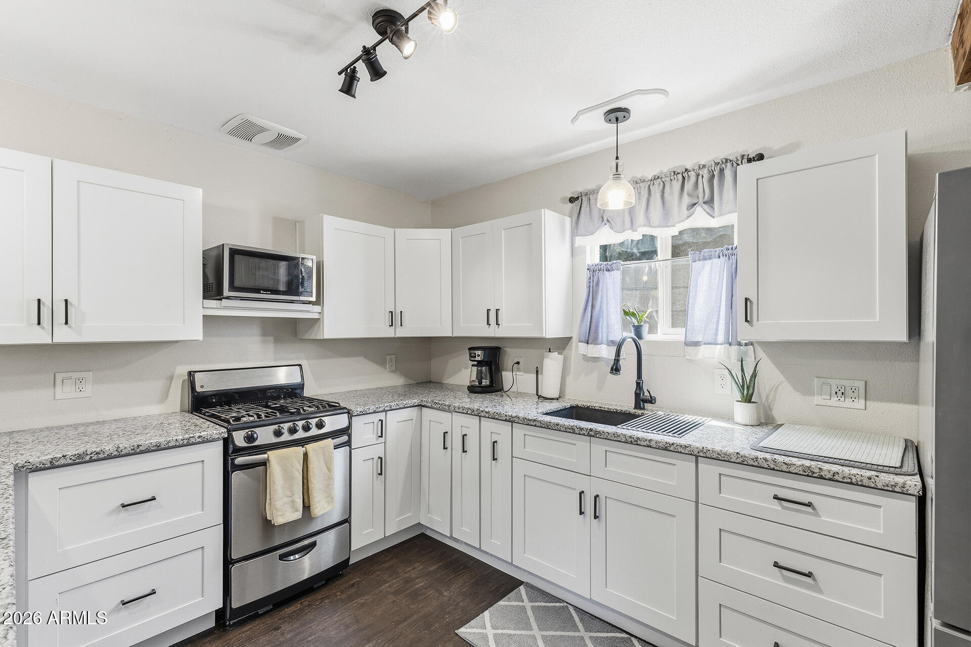 5228 North 15th Street Phoenix, AZ 85014 - Photo 74 of 96 Casita Kitchen