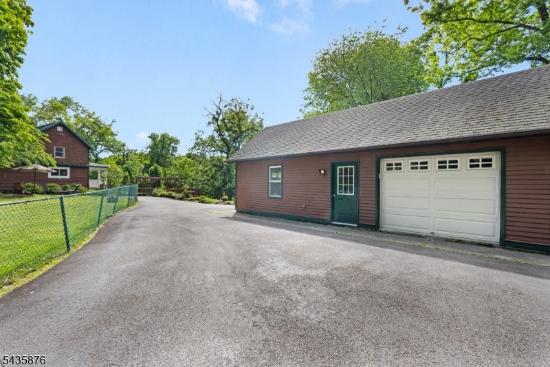 39 Lavin Road Wharton, NJ 07885 - Photo 4 of 33