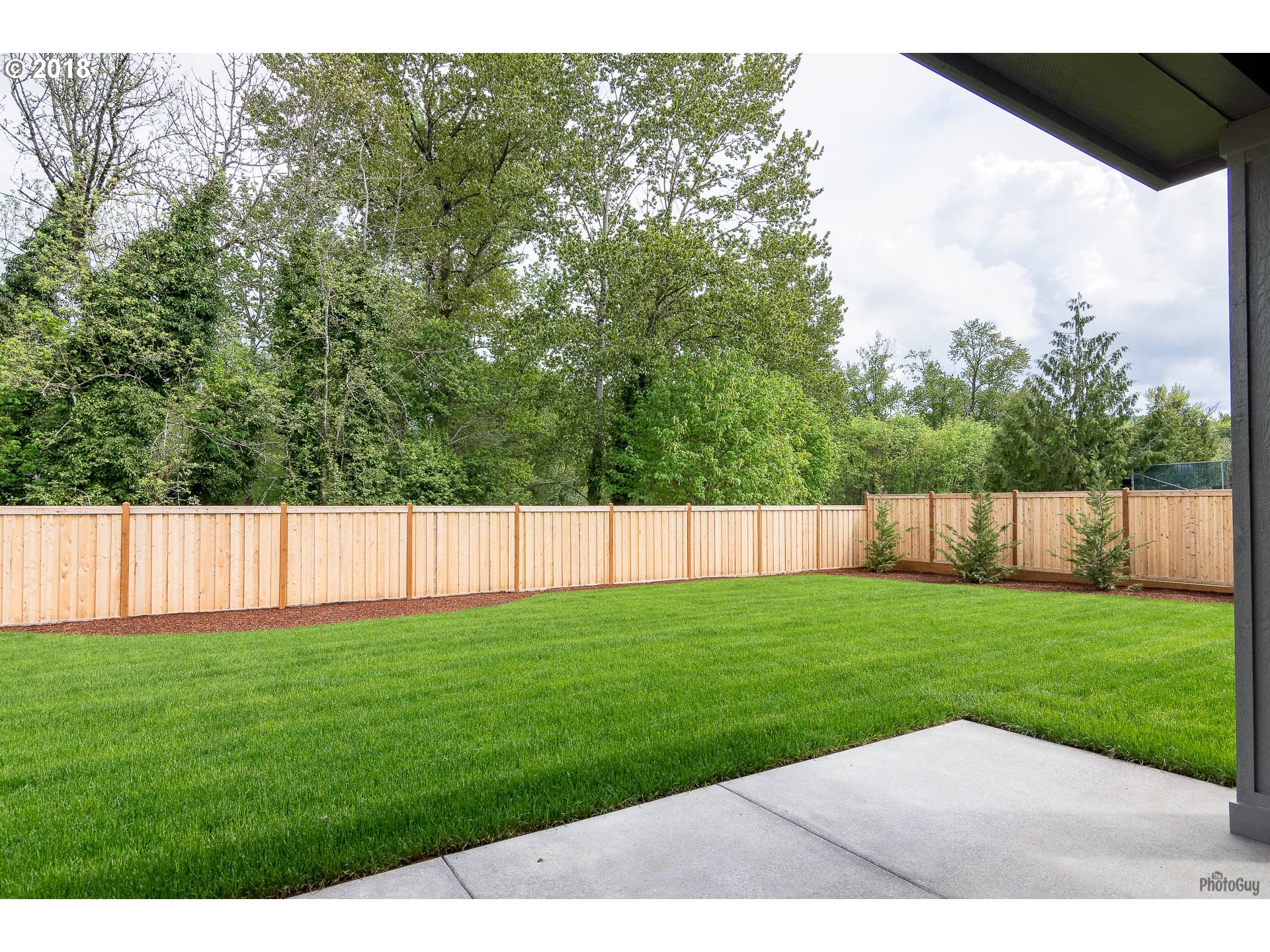 992 South 46th Street Springfield, OR 97478 - Photo 29 of 32