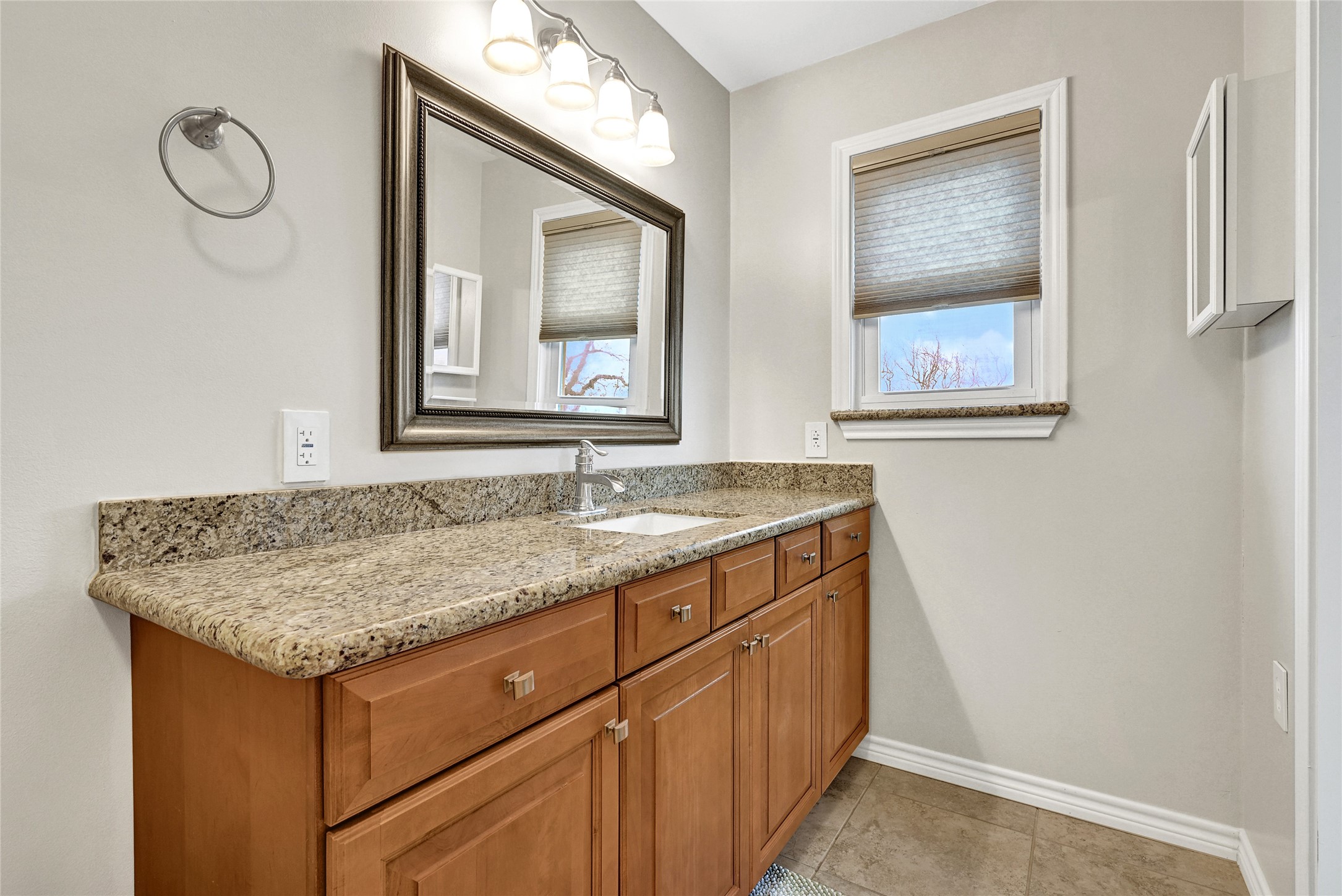 1547 John Street Dickinson, TX 77539 - Photo 25 of 36