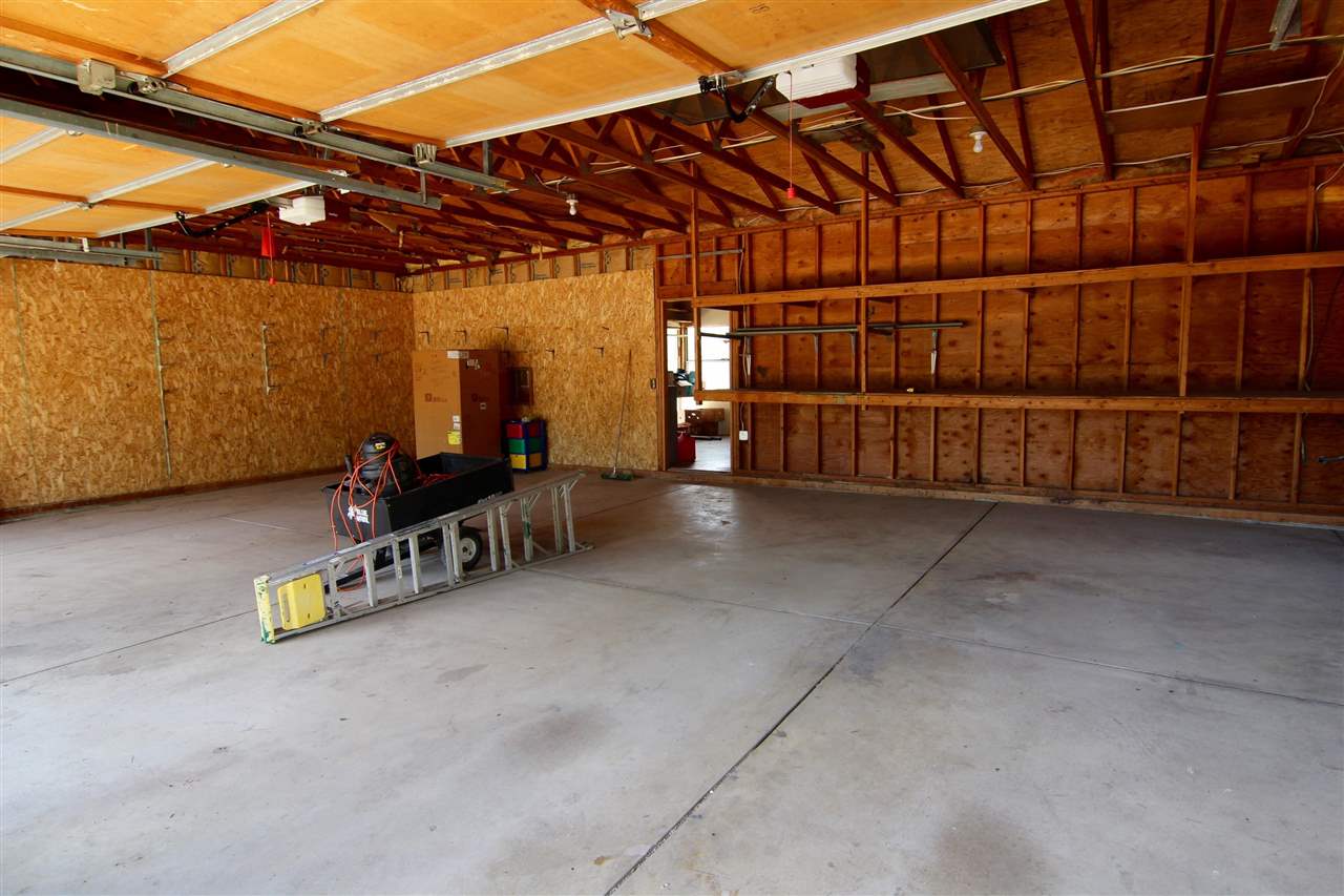 17703 North Sands Road Mead, WA 99021 - Photo 14 of 20
