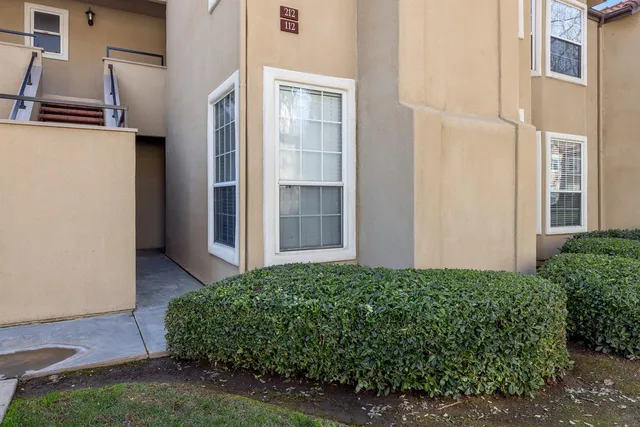 $299,950 | 8153 North Cedar Avenue, Unit 112, Fresno, CA 93720