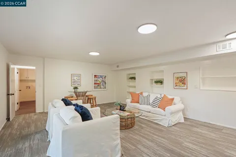 $1,949,000 | 3233 Lucas Circle, Lafayette, CA 94549