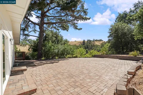 $1,949,000 | 3233 Lucas Circle, Lafayette, CA 94549