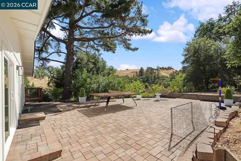 $1,949,000 | 3233 Lucas Circle, Lafayette, CA 94549