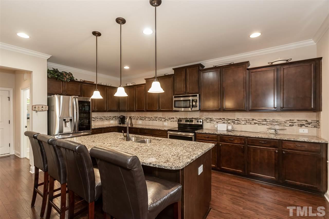 4412 Glengrove Road Raleigh, NC 27616 - Photo 8 of 30