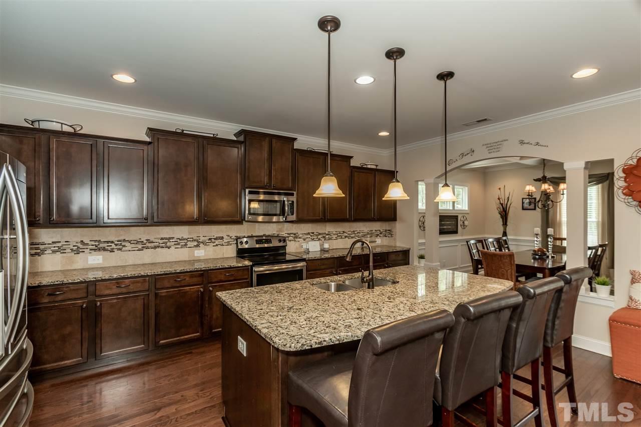 4412 Glengrove Road Raleigh, NC 27616 - Photo 9 of 30