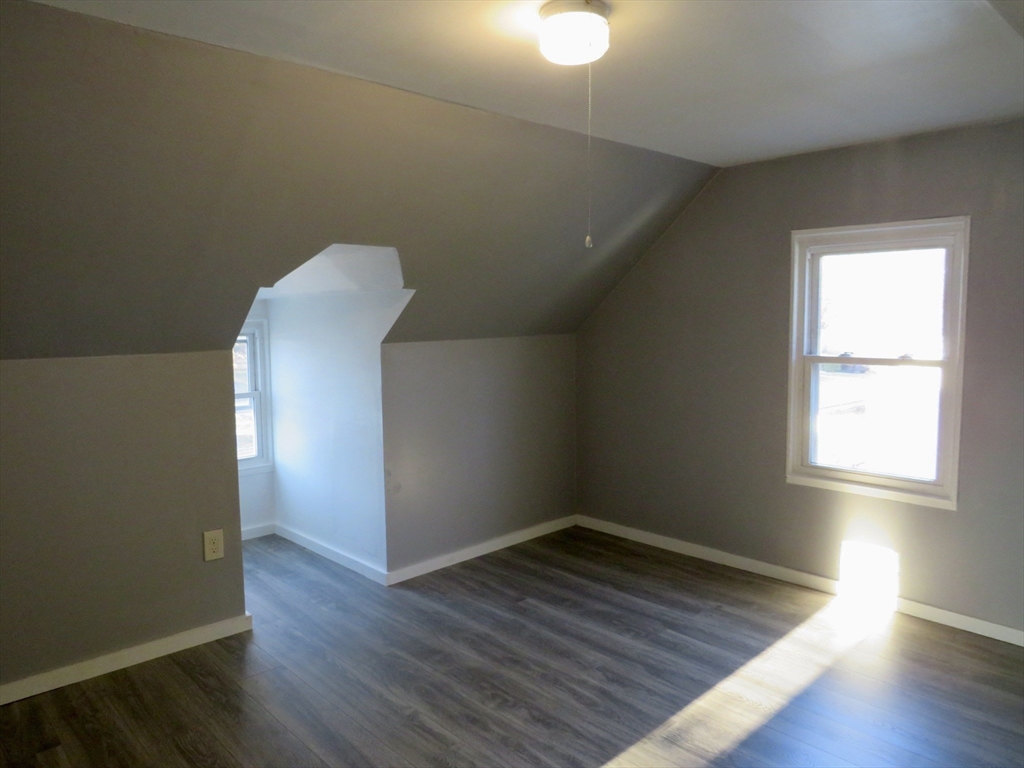 39 Balfour Drive Springfield, MA 01118 - Photo 24 of 37