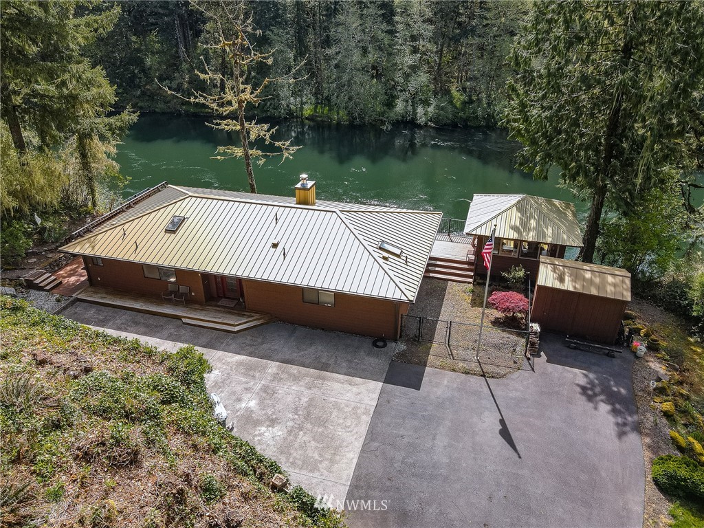 2500 Spencer Road Salkum, WA 98582 - Photo 3 of 40 Gallery Image 3