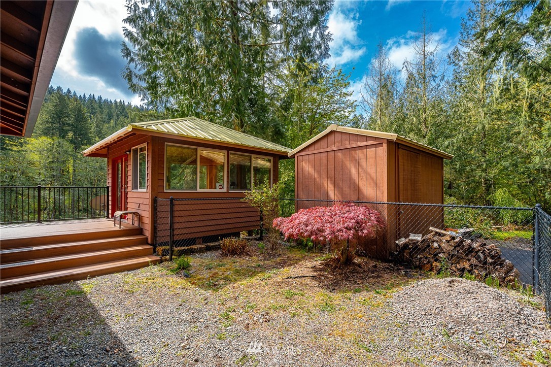 2500 Spencer Road Salkum, WA 98582 - Photo 32 of 40 Gallery Image 32